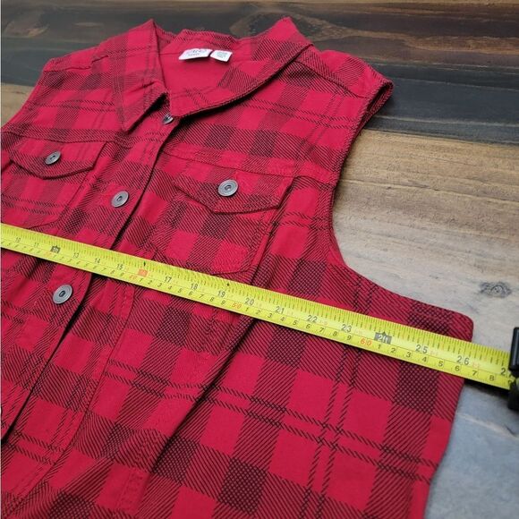 CATO Woman Lumberjack Buttoned Vest Plaid Red & Black Motorcycle Size 26/28W - Picture 5 of 8